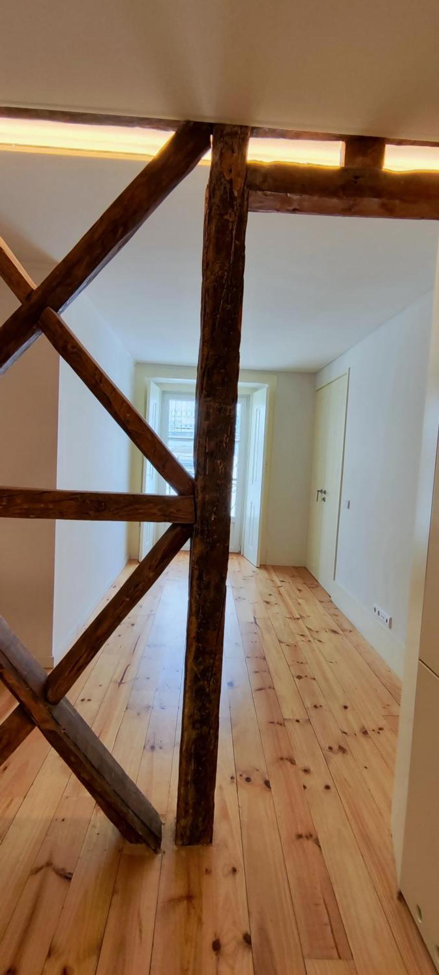 Suite In Cozy Apartment In Chiado In Shared House Lissabon Exterior foto